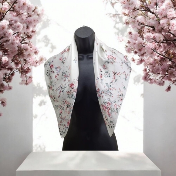 Women's Scarf Cream Red Floral Spring Scarf 27"/27" Square Polyester - Picture 1 of 10